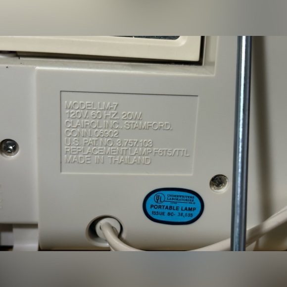 Vintage Clairol true to light lighted makeup mirror Model LM-7 works great! - Picture 7 of 8